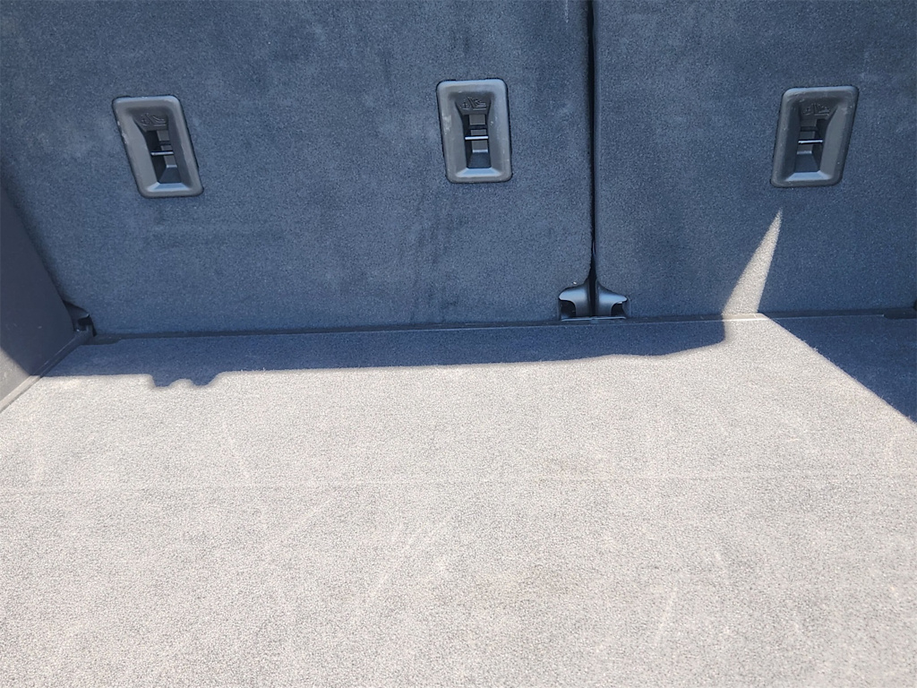 Thumbnail: 2024 GMC Terrain - 32