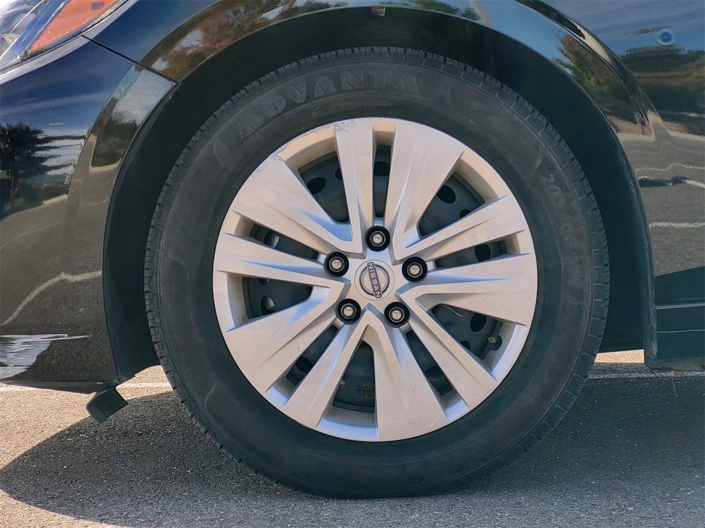 Thumbnail: 2024 Nissan Sentra - 19