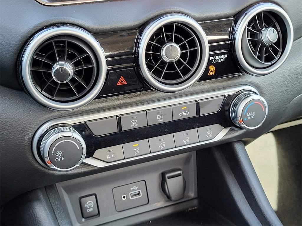 Thumbnail: 2024 Nissan Sentra - 22