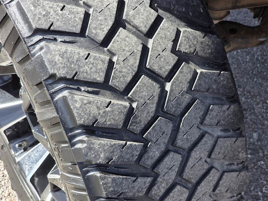 Thumbnail: 2018 Toyota Tacoma - 9