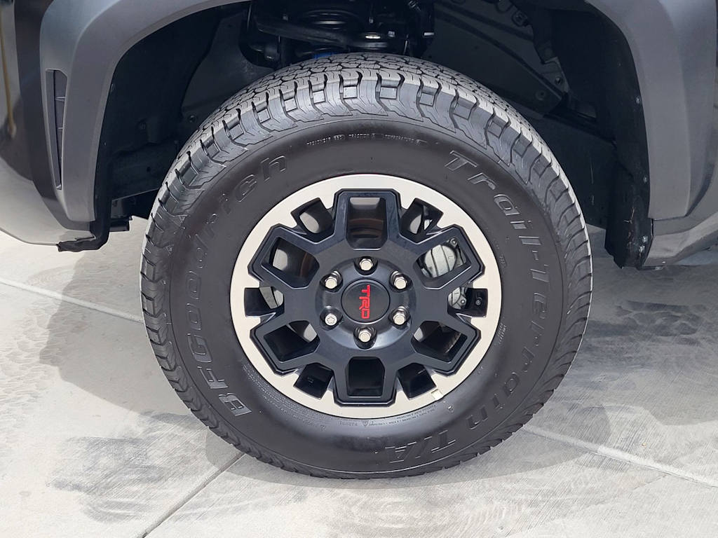 Thumbnail: 2025 Toyota Tacoma - 18