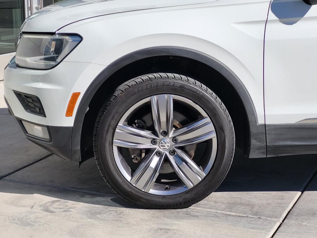 Thumbnail: 2020 Volkswagen Tiguan - 6