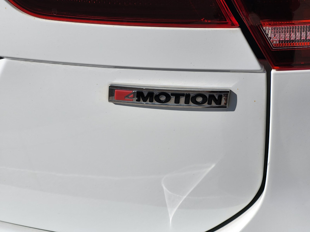 Thumbnail: 2020 Volkswagen Tiguan - 21