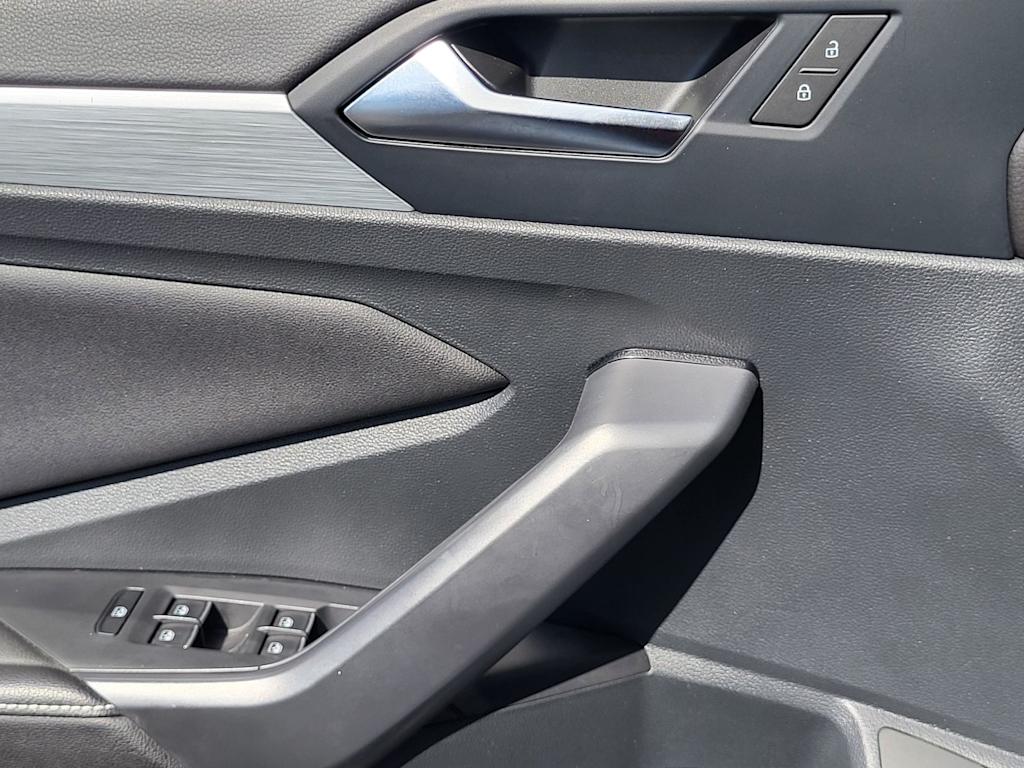 Thumbnail: 2025 Volkswagen Jetta - 23