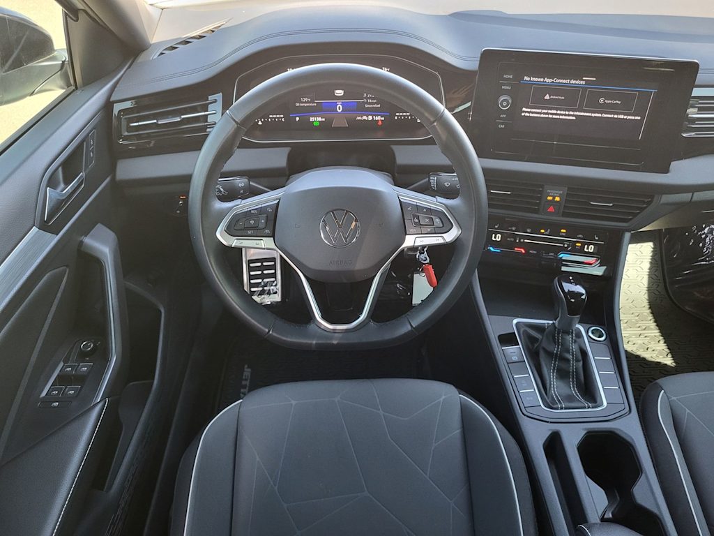 Thumbnail: 2025 Volkswagen Jetta - 2