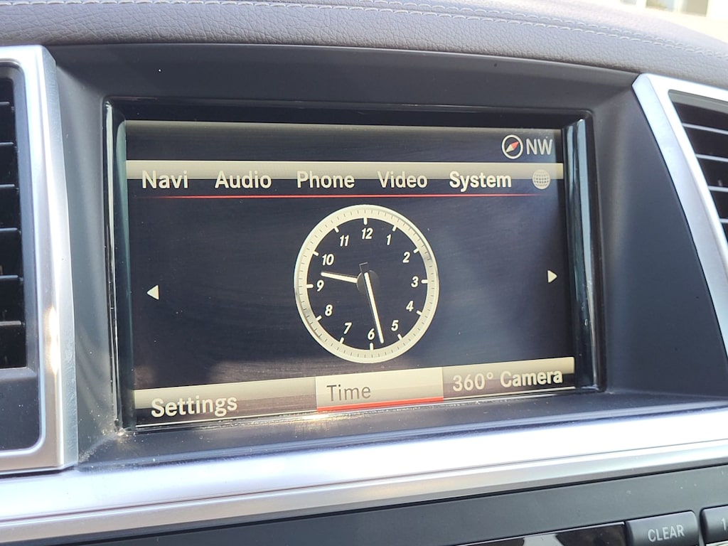 Thumbnail: 2015 Mercedes-Benz GL-Class - 10