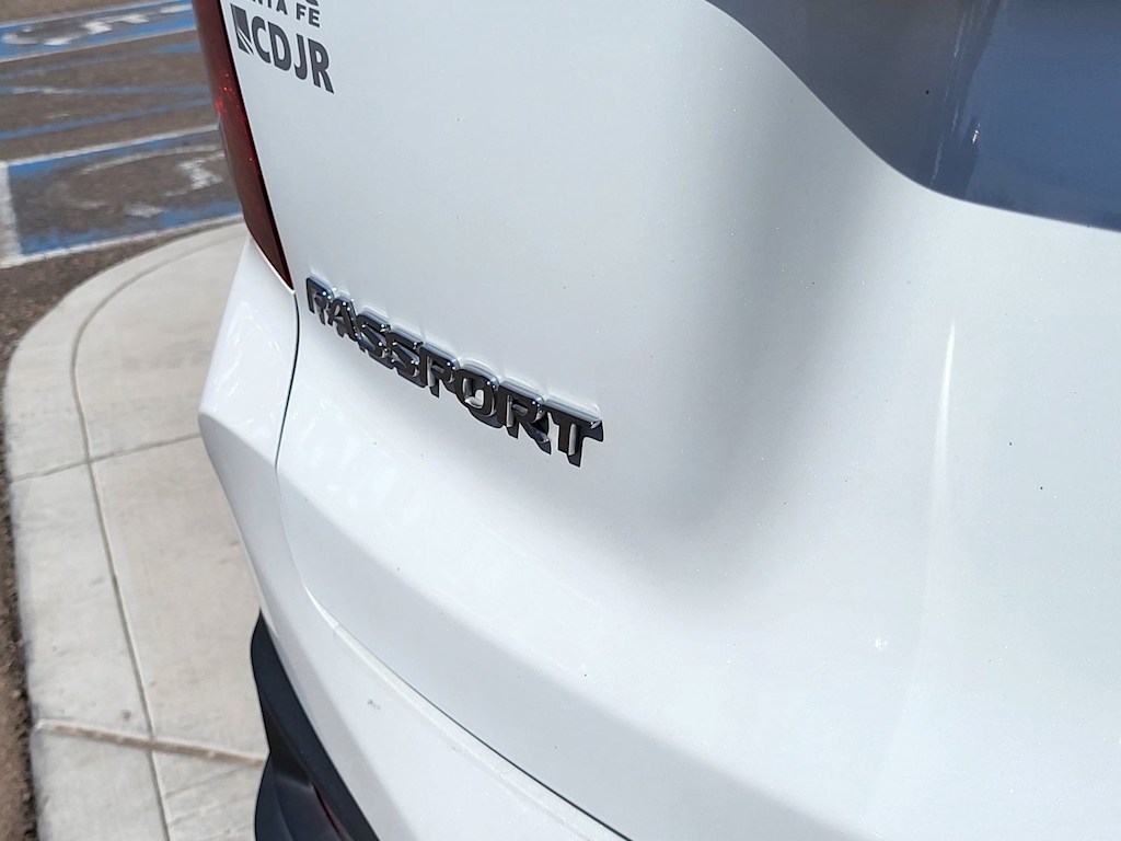 Thumbnail: 2022 Honda Passport - 5