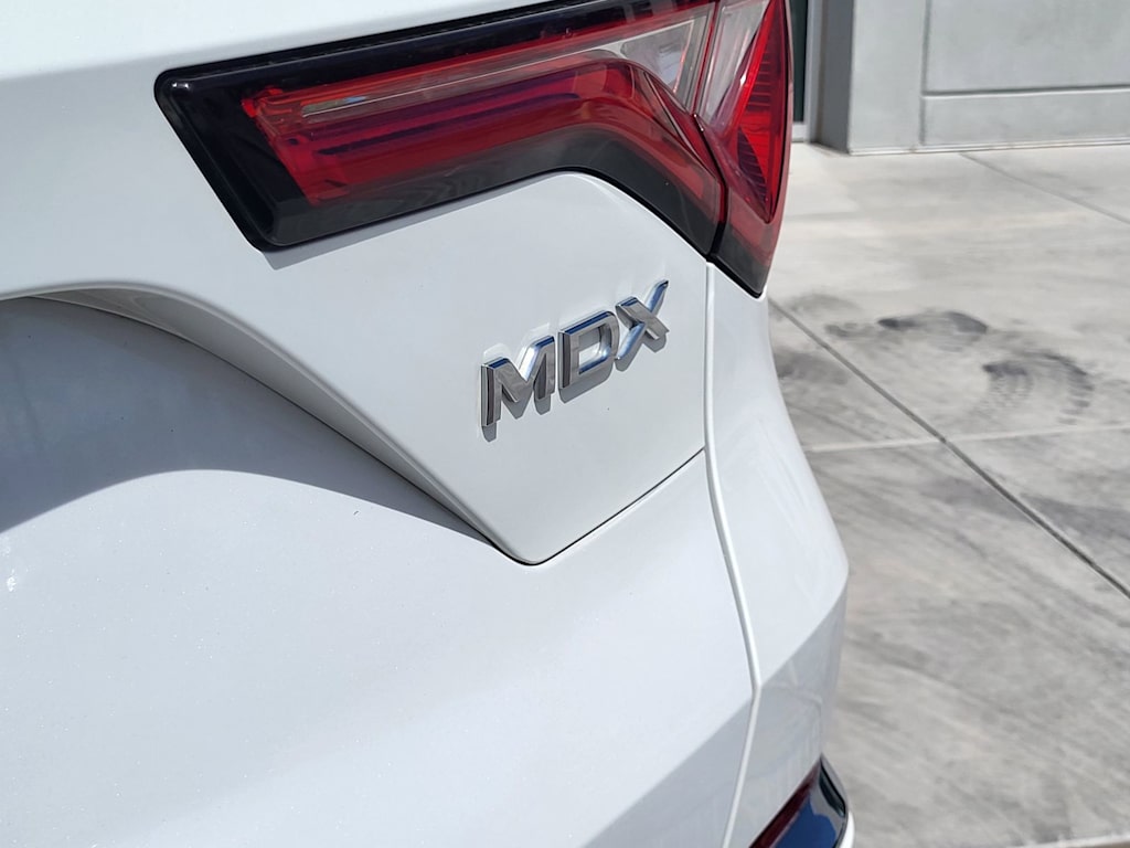 Thumbnail: 2022 Acura MDX - 5