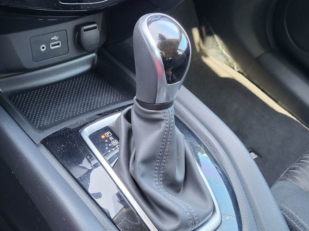 Thumbnail: 2019 Nissan Rogue - 13