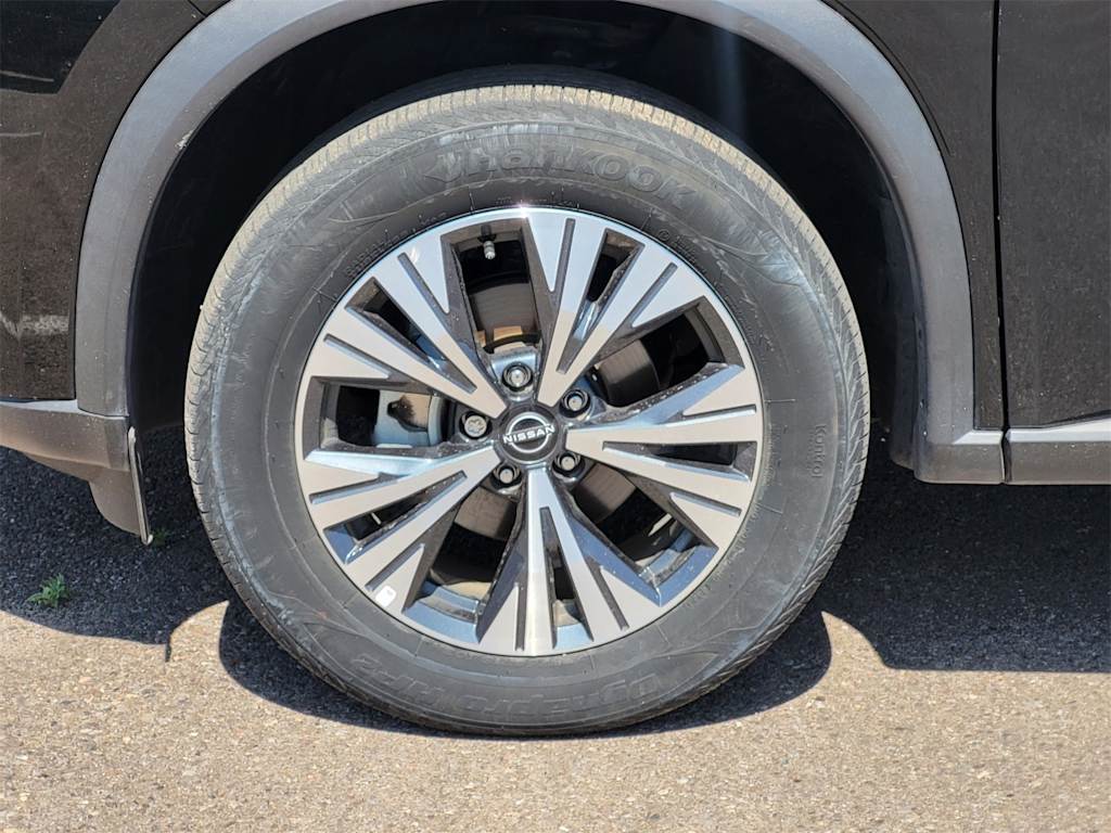 Thumbnail: 2023 Nissan Rogue - 20