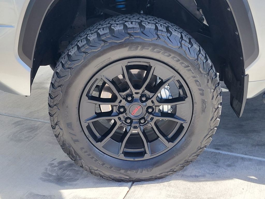 Thumbnail: 2023 Toyota Tundra - 18