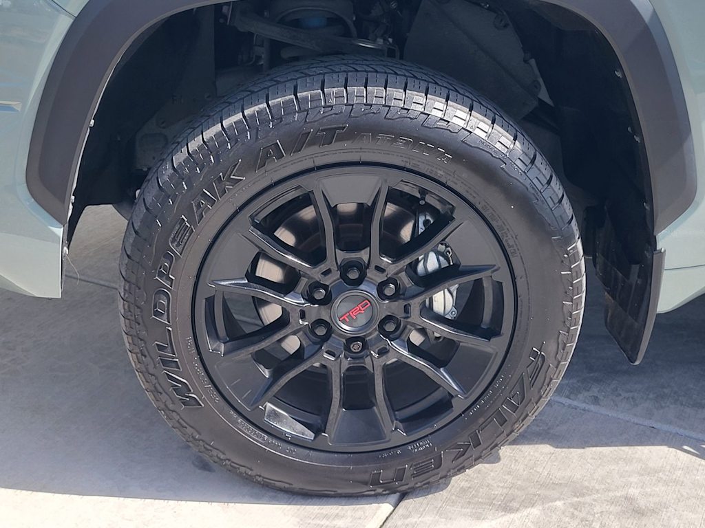Thumbnail: 2023 Toyota Tundra - 18