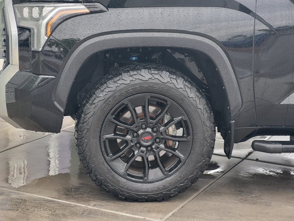 Thumbnail: 2023 Toyota Tundra - 6