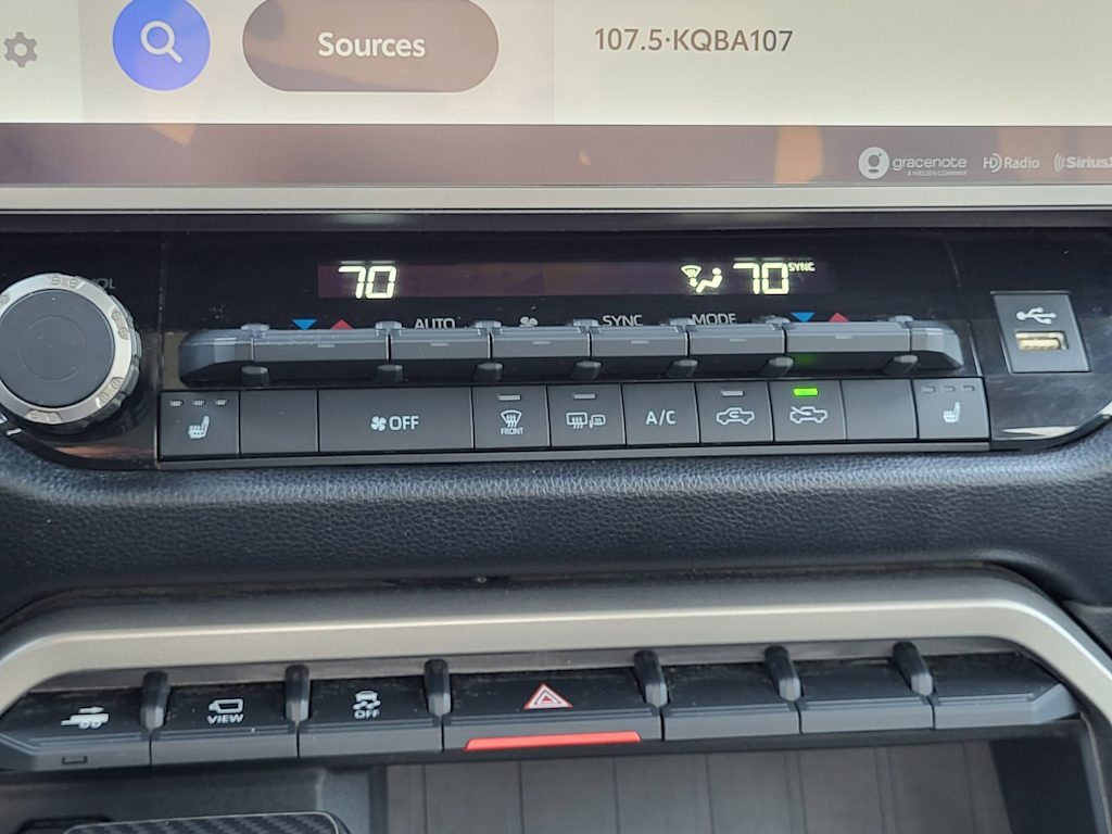 Thumbnail: 2024 Toyota Tundra - 28