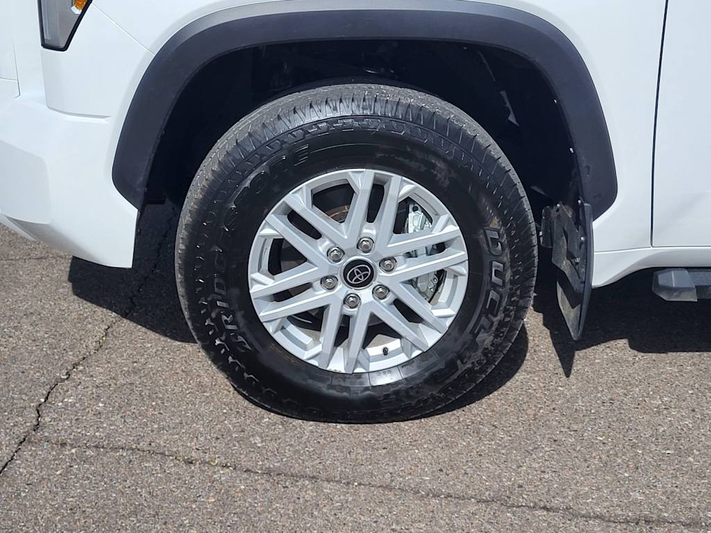 Thumbnail: 2024 Toyota Tundra - 19