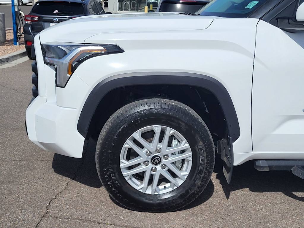 Thumbnail: 2024 Toyota Tundra - 6