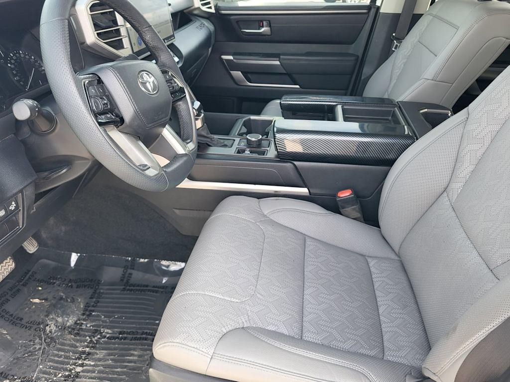 Thumbnail: 2024 Toyota Tundra - 9