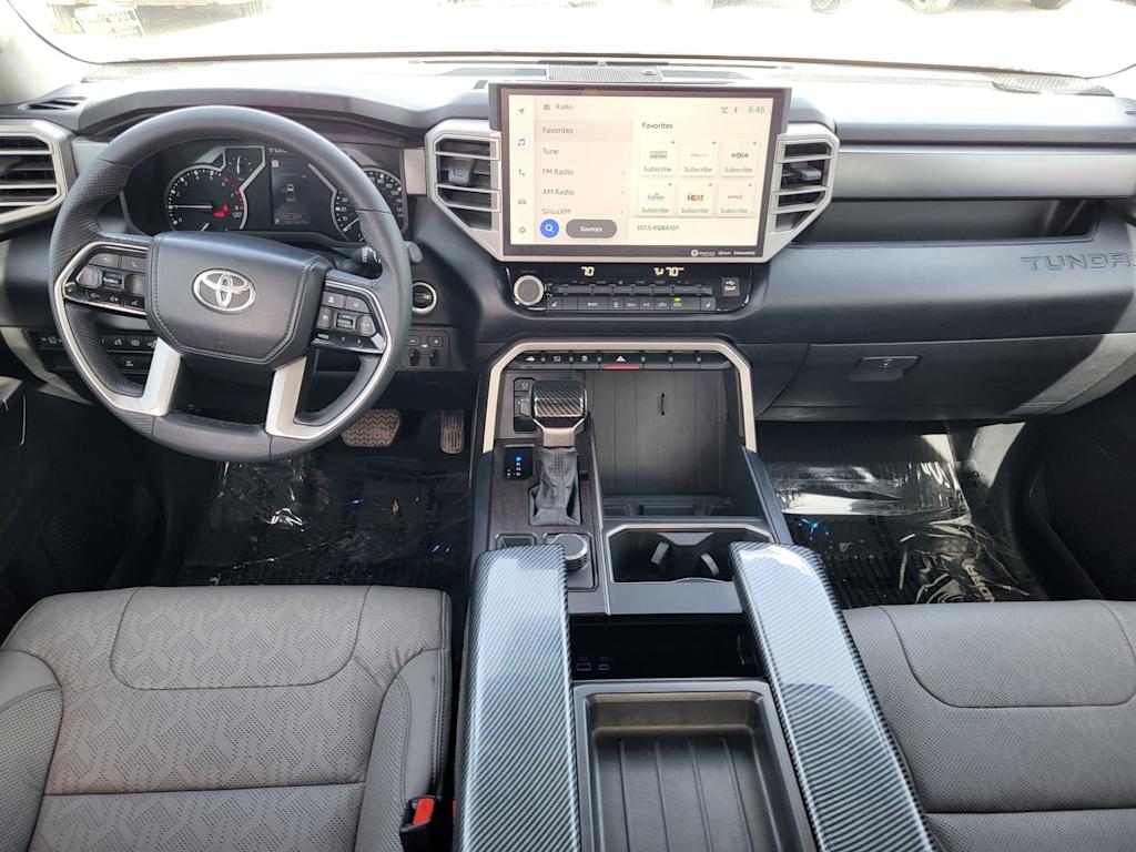 Thumbnail: 2024 Toyota Tundra - 8