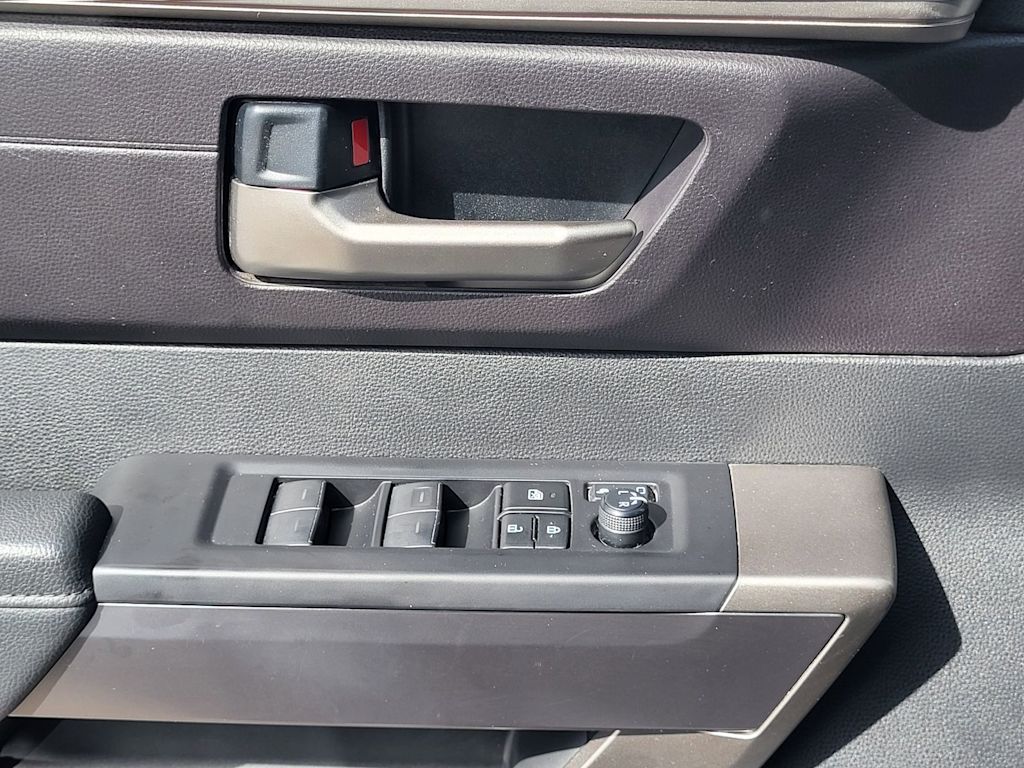 Thumbnail: 2024 Toyota Tundra - 23