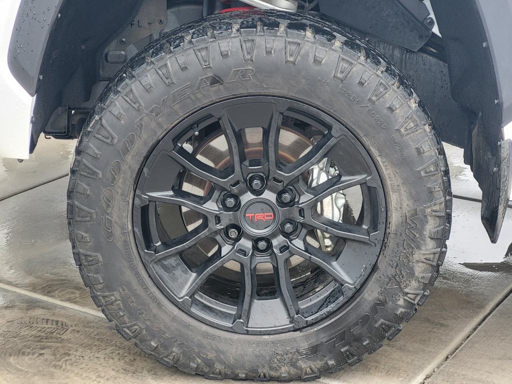 Thumbnail: 2025 Toyota Tundra - 19
