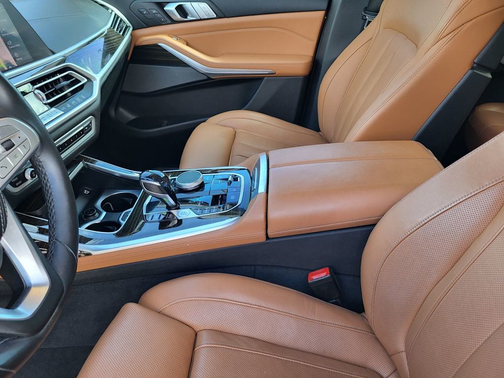 Thumbnail: 2019 BMW X7 - 10