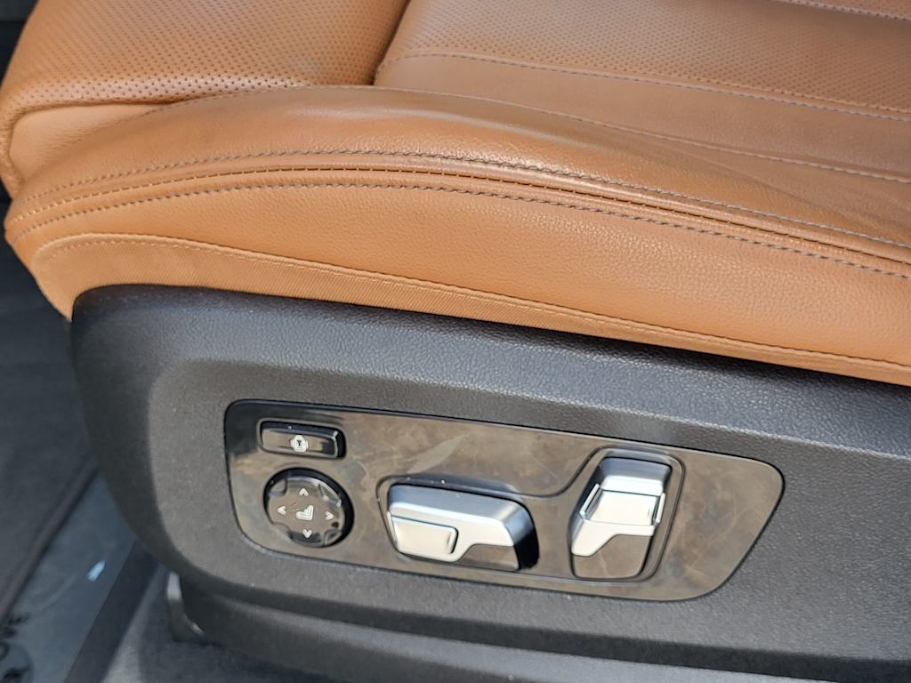 Thumbnail: 2019 BMW X7 - 22