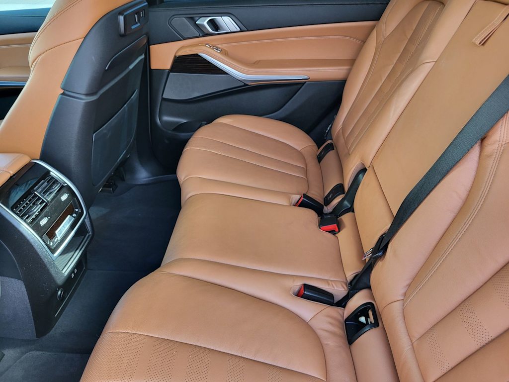 Thumbnail: 2019 BMW X7 - 11