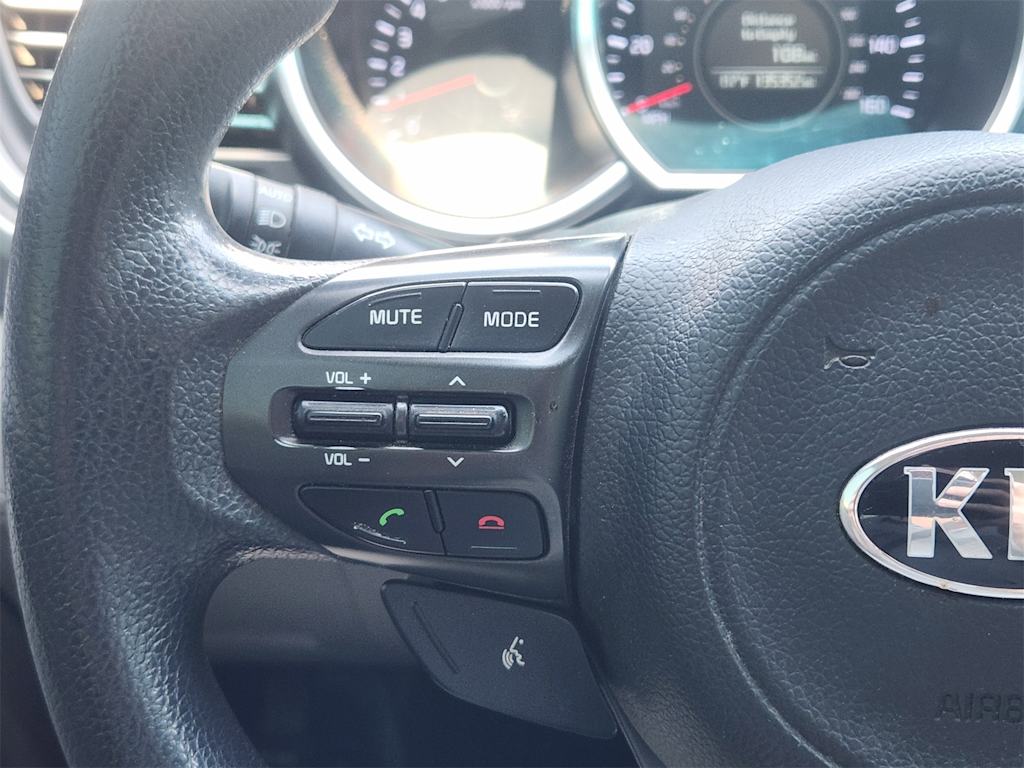 Thumbnail: 2015 Kia Optima - 27