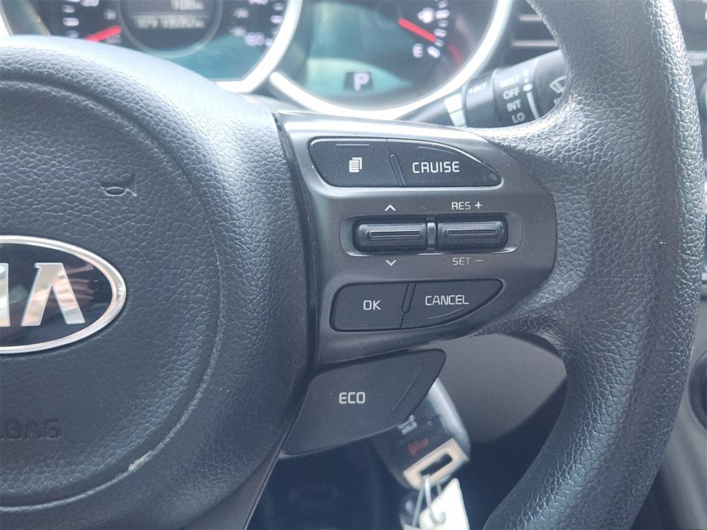 Thumbnail: 2015 Kia Optima - 28