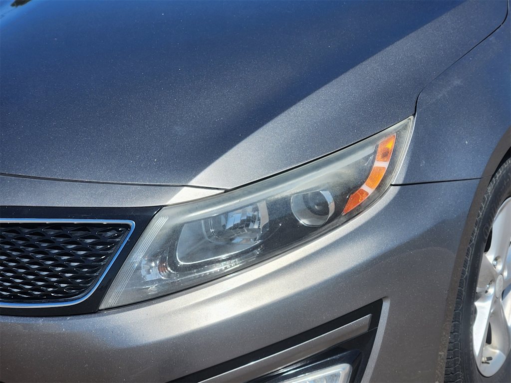 Thumbnail: 2015 Kia Optima - 21