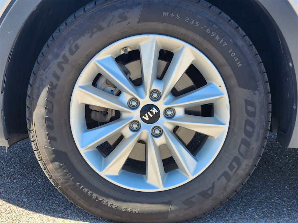 Thumbnail: 2020 Kia Sorento - 20