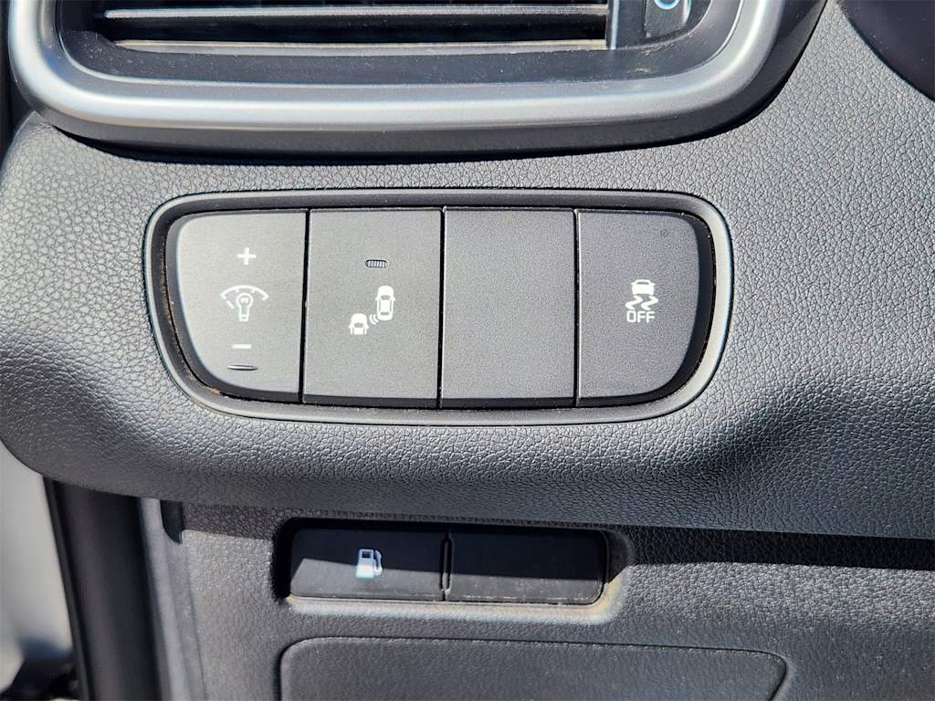 Thumbnail: 2020 Kia Sorento - 24