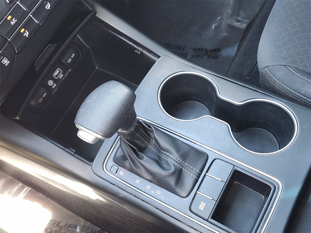 Thumbnail: 2020 Kia Sorento - 14