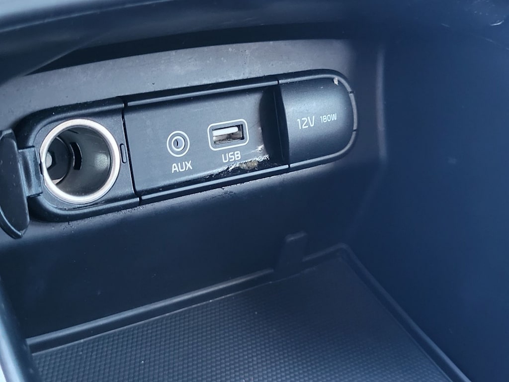 Thumbnail: 2019 Kia Sorento - 28