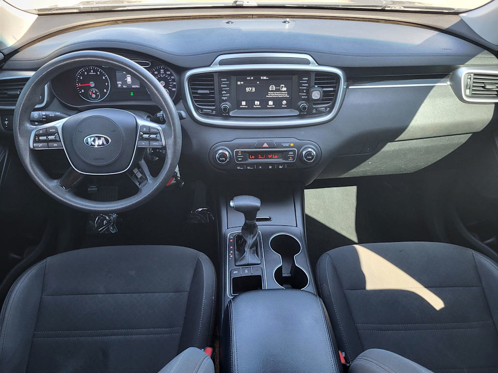 Thumbnail: 2019 Kia Sorento - 8