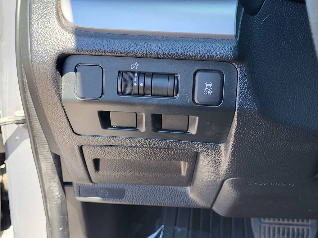 Thumbnail: 2016 Subaru Forester - 24