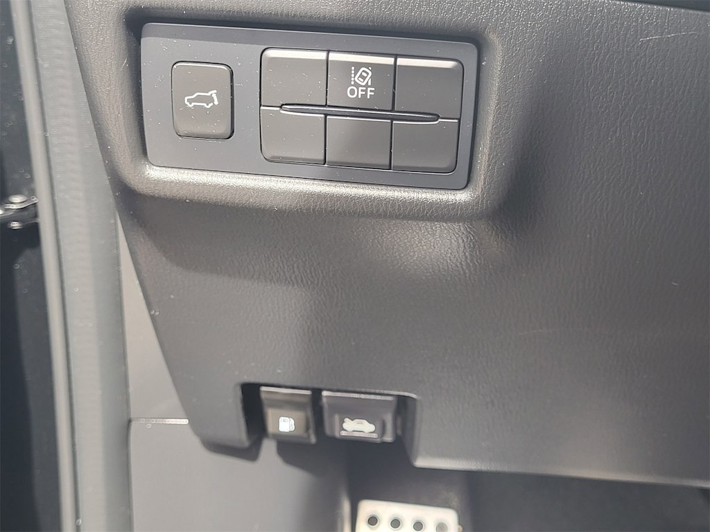 Thumbnail: 2022 Mazda CX-5 - 21