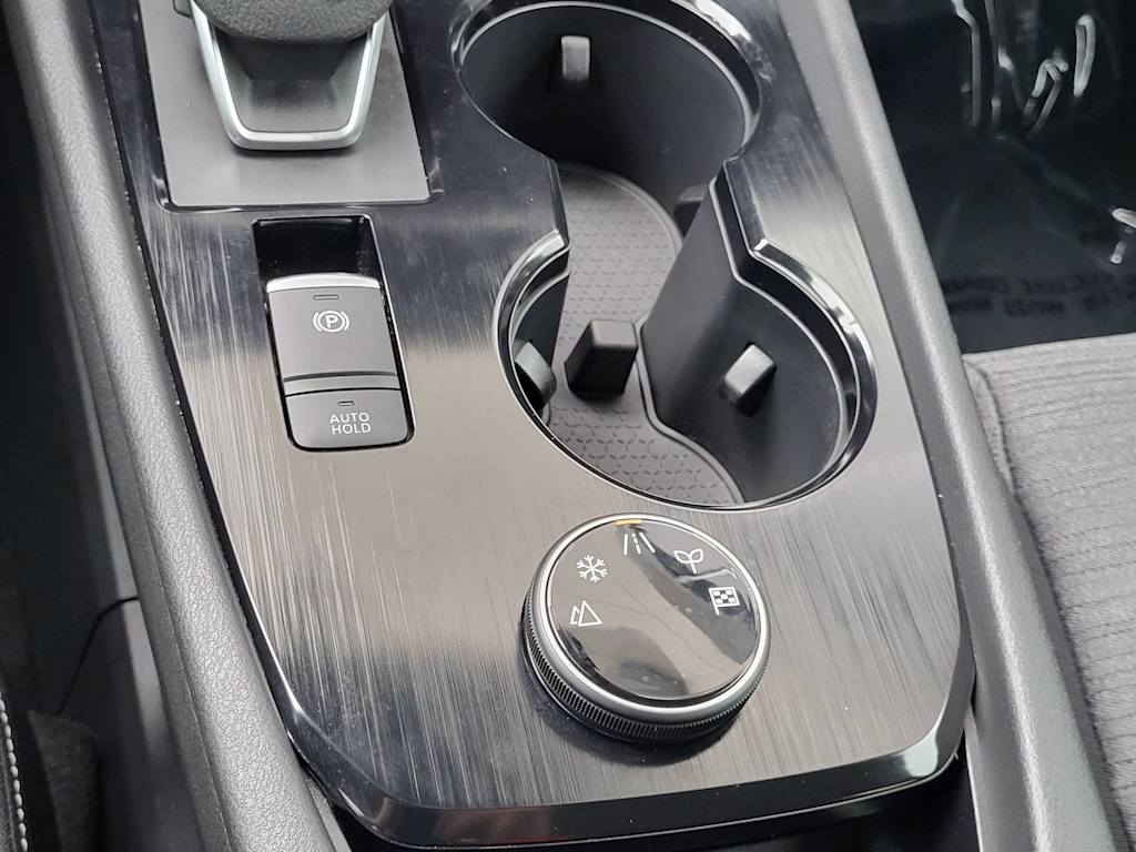 Thumbnail: 2023 Nissan Rogue - 29