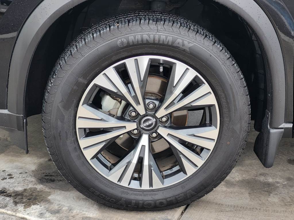 Thumbnail: 2023 Nissan Rogue - 21