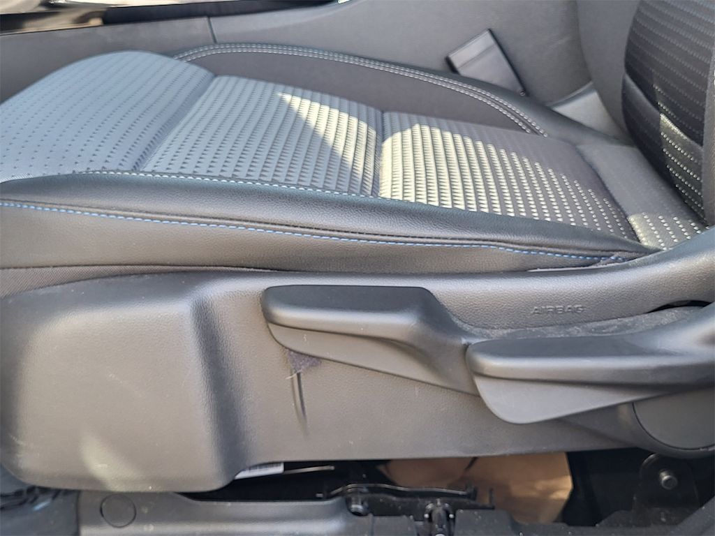 Thumbnail: 2025 Chevrolet Trax - 28