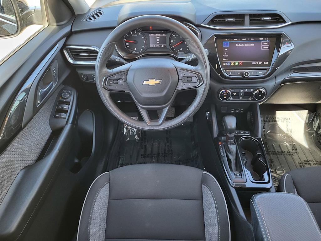 Thumbnail: 2022 Chevrolet TrailBlazer - 2