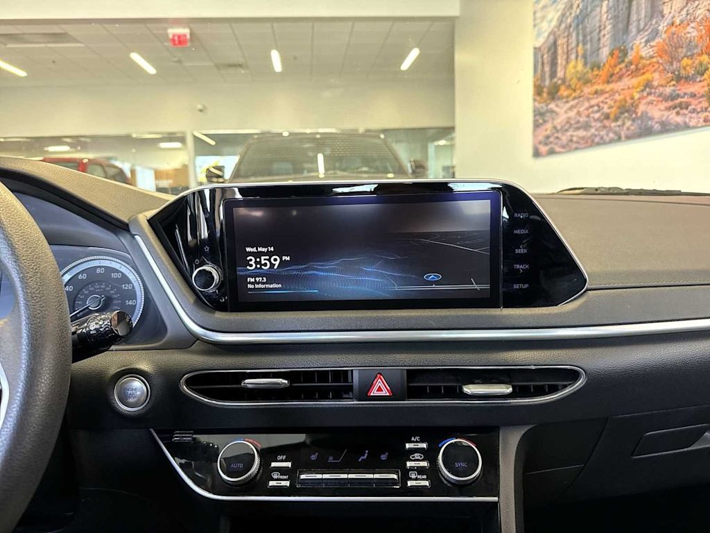 Thumbnail: 2023 Hyundai Sonata - 12