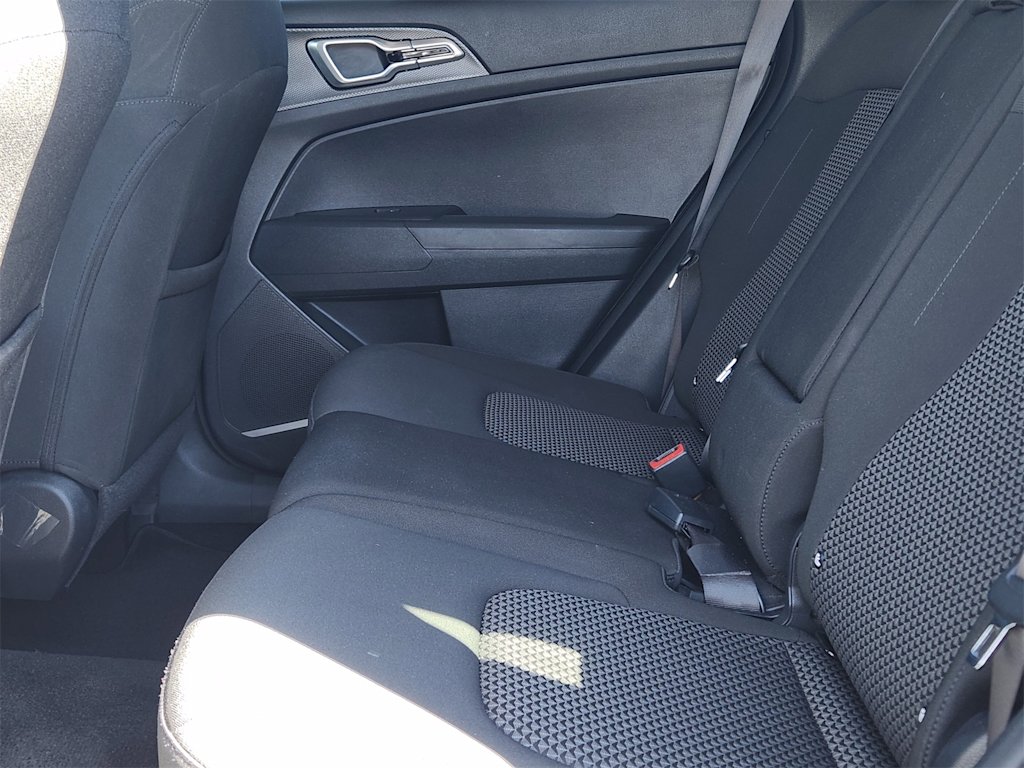 Thumbnail: 2024 Kia Sportage - 13