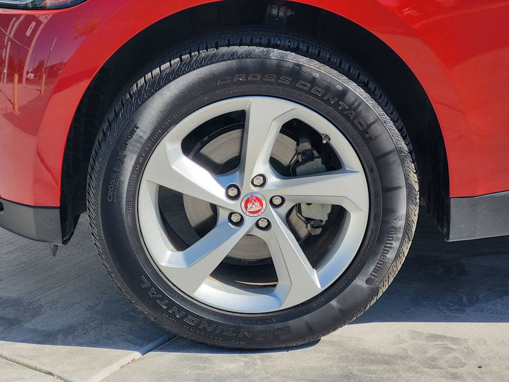 Thumbnail: 2020 Jaguar F-Pace - 19
