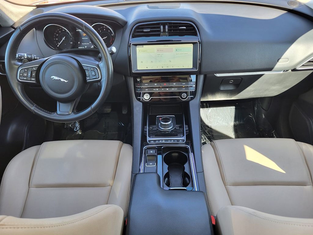 Thumbnail: 2020 Jaguar F-Pace - 7