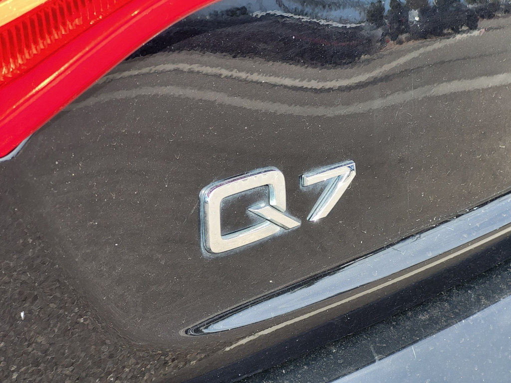 Thumbnail: 2015 Audi Q7 - 5