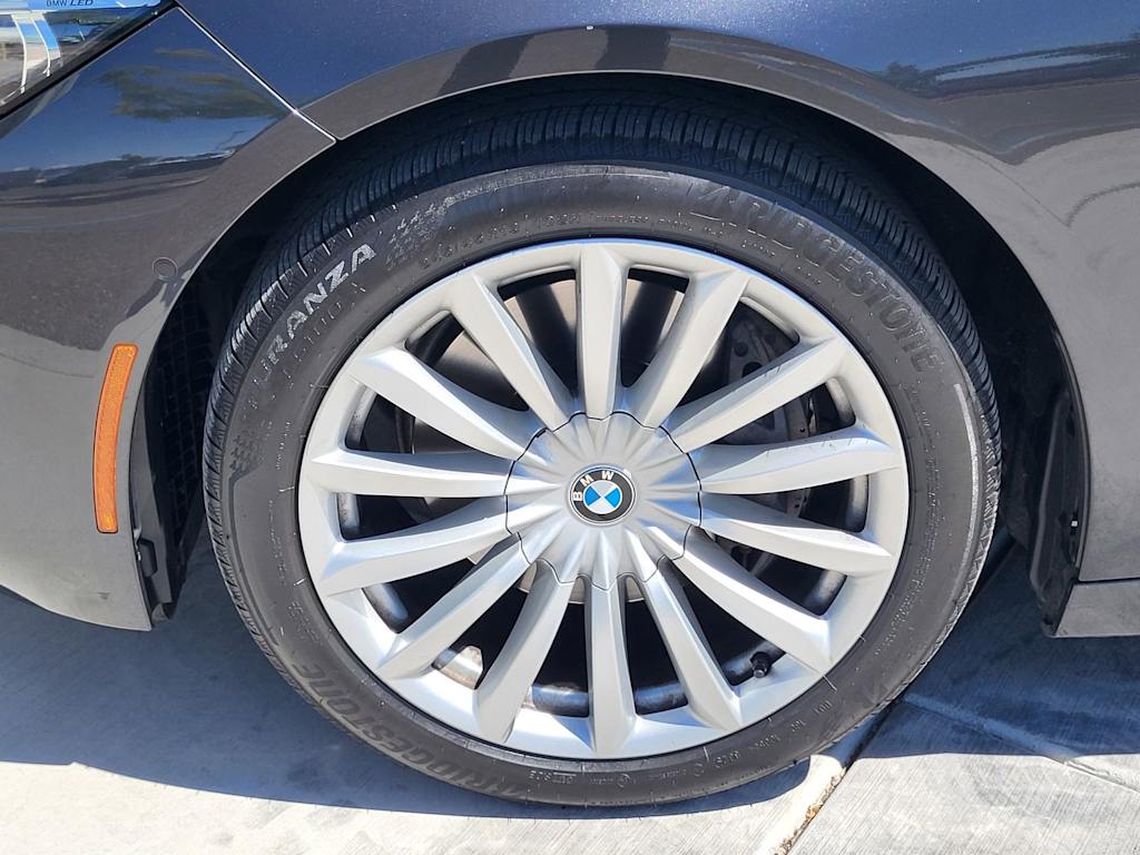 Thumbnail: 2022 BMW 7 Series - 19