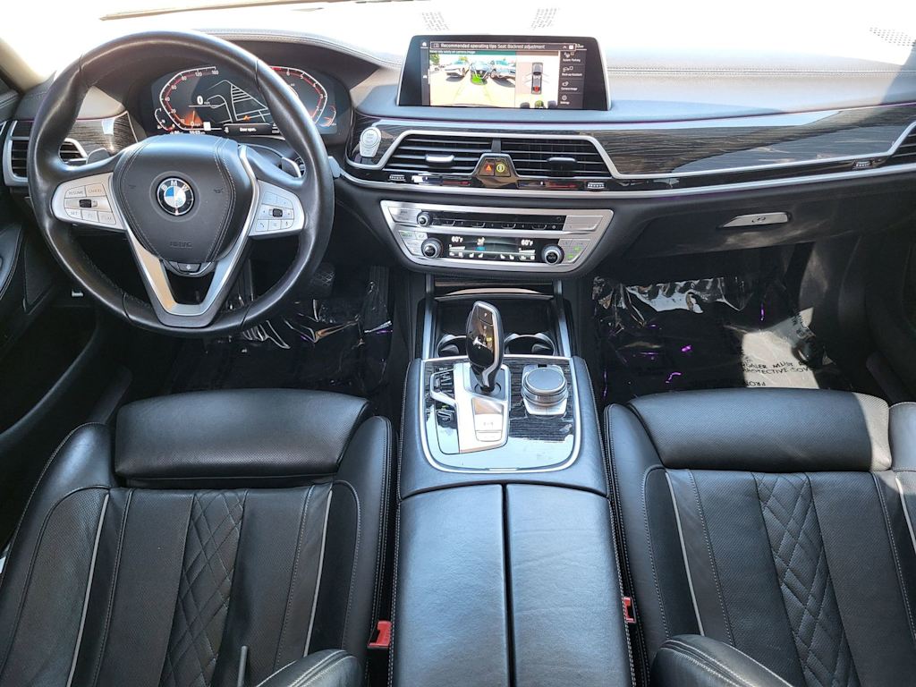 Thumbnail: 2022 BMW 7 Series - 8
