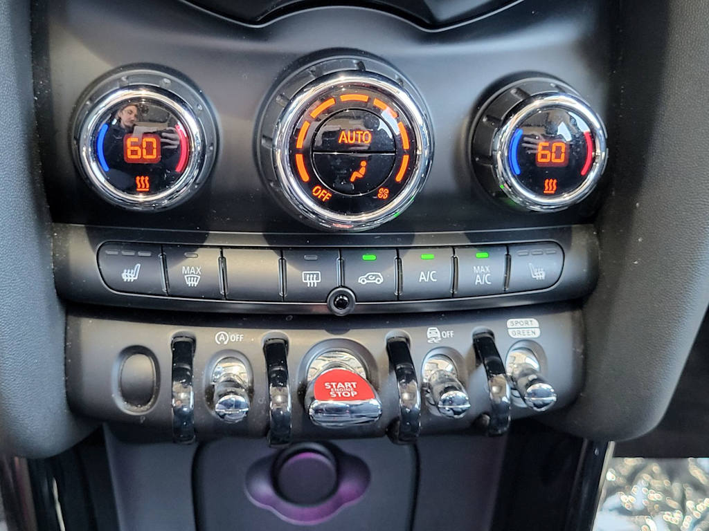 Thumbnail: 2020 MINI Cooper - 27