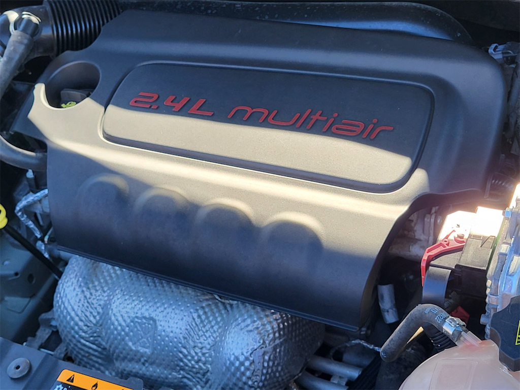 Thumbnail: 2020 Jeep Renegade - 9